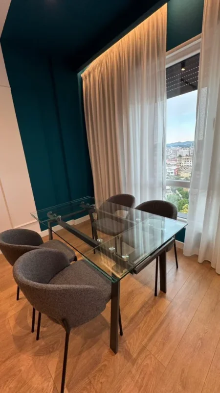 Tirane, jepet me qera apartament 1+1 Kati 5, 70 m² 800 € ( REZIDENCA ERLI)