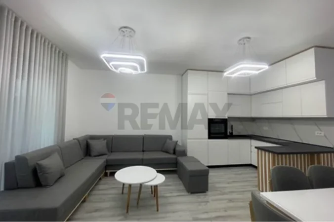 Tirane, jepet me qera apartament 2+1+Ballkon Kati 6, 110 m² 850 € (Rruga Don Bosko)