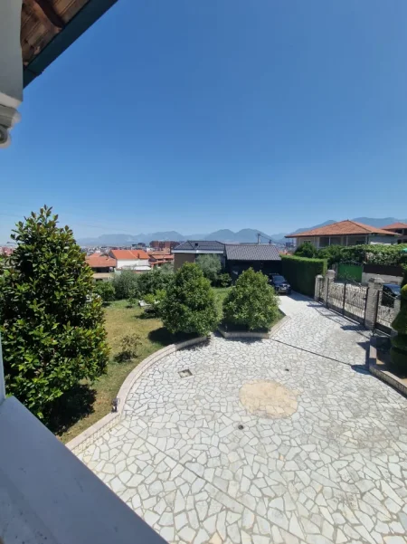 Tirane, shitet apartament Vile 3 Katshe Kati 3, 1.000 m² 950.000 € (Selite)