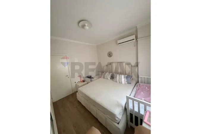 Tirane, jepet me qera apartament 2+1+Ballkon Kati 6, 90 m² 800 € (Kopshti Zoologjik)