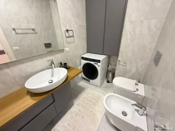 Tirane, jepet me qera apartament 1+1+Ballkon Kati 1, 112 m² 1.100 € (Joy Residence)