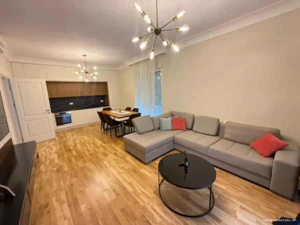 Tirane, jepet me qera apartament 1+1+Ballkon Kati 1, 112 m² 1.100 € (Joy Residence)