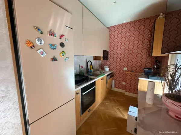 Tirane, jepet me qera apartament 2+1 Kati 2, 129 m² 2.000 € (TEG)