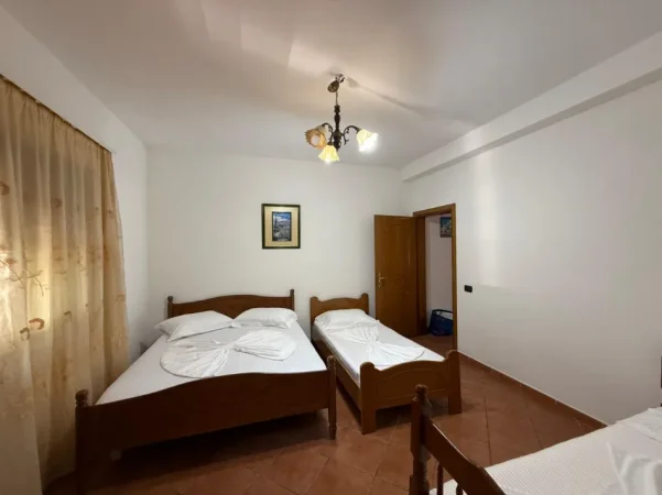 Durres, jepet me qera garsonier Studio Kati 0, 30 m² Vila Ademi 15€/dita