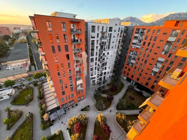 Tirane, jepet me qera garazh | post parkimi Kati -2, (rruga kongresi i manastirit)