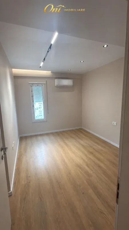 Tirane, jepet me qera apartament 2+1 Kati 3, 85 m² 650 € (SHESHI SHQIPONJA)