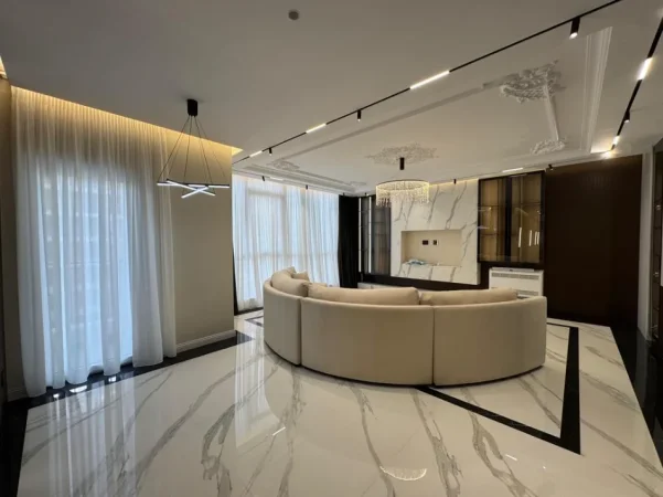 Tirane, shitet apartament 3+1 Kati 5, 168 m² 420.000 € (BULEVARDI I RI)