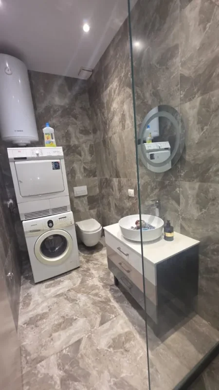 Tirane, jepet me qera apartament 2+1 Kati 5, 100 m² 600 € (Kodra e Diellit 1)