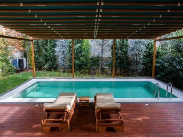 Tirane, shitet Vile 3+1+Aneks Kati 2, 255 m² 818.000 € 