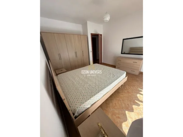 Tirane, shitet apartament 2+1+Ballkon Kati 7, 92 m² 180.000 € (Astir)