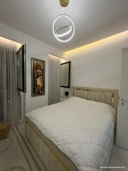 Tirane, jepet me qera apartament 1+1+Ballkon Kati 2, 65 m² 570 € (jordan misja)