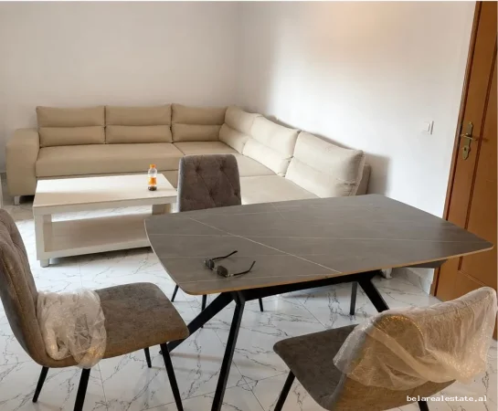 Tirane, jepet me qera apartament 1+1+Ballkon Kati 2, 75 m² 625 € (prane Globe)