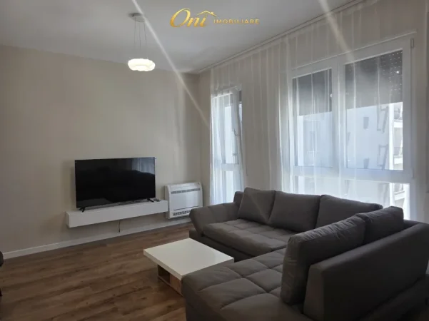 Tirane, jepet me qera apartament 1+1 Kati 3, 64 m² 530 € (5 MAJI)