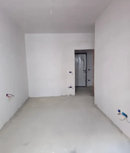 Tirane, shitet apartament 1+1 , 73 m² 80.542 € 