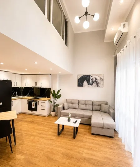Tirane, shitet apartament 1+1 , 66 m² 128.000 € 