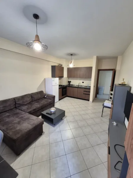 Tirane, shitet apartament 1+1+Ballkon Kati 4, 65 m² 117.000 € (ASTIR)