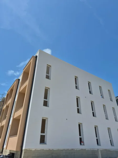 Tirane, shitet apartament 3+1+Ballkon Kati 8, 124 m² 319.259 € (Zogu I Zi)