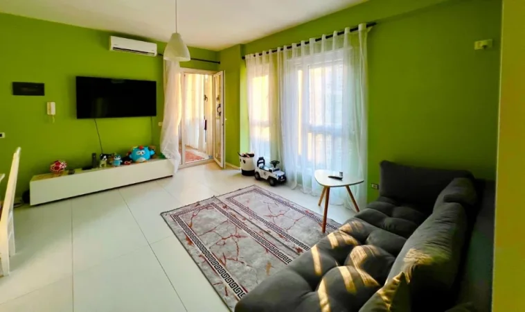 Tirane, shitet apartament 1+1 Kati 2, 58 m² 145.000 € (selvia)