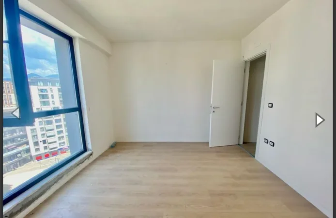 Tirane, shitet apartament 2+1+Ballkon Kati 8, 91 m² 155.721 € (Fusha e Aviacionit)