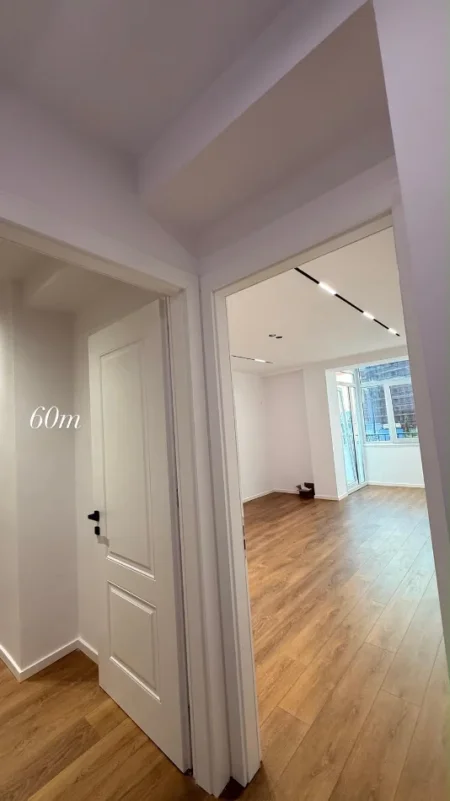 Tirane, shitet apartament 1+1 Kati 4, 60 m² 155.000 € (21 Dhjetori prane Mondialit)