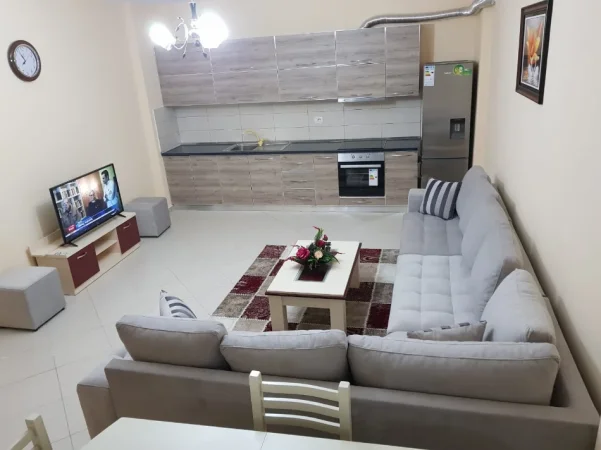 Tirane, jepet me qera apartament 1+1 Kati 10, 70 m² 420 € (Bar Artisti ne Astir)