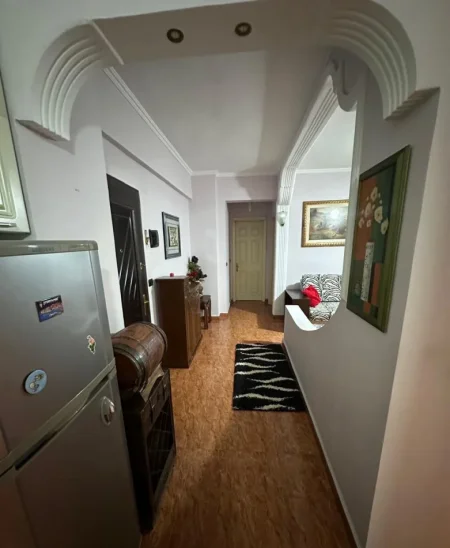 Tirane, jepet me qera apartament 2+1 Kati 11, 80 m² 550 € (Rruga e Durrësit)