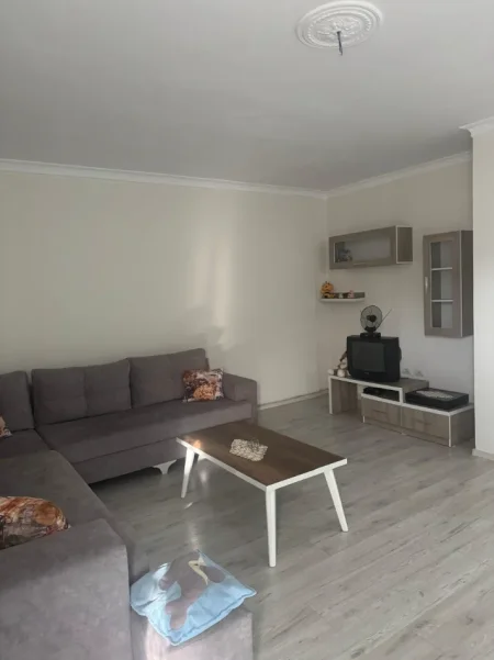 Tirane, jap me qera apartament 3+1+Ballkon Kati 3, 125 m² 540 € (Rruga Muhamed Deliu, Dajt, Tirane)