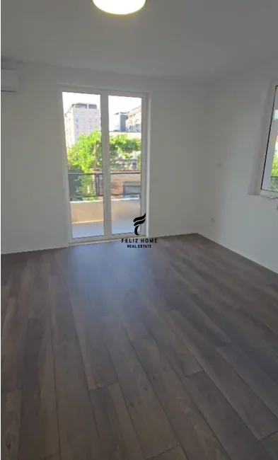 Tirane, jepet me qera Vile Vile 2 Katshe , 500 m² 2.500 € (CASA ITALIA)