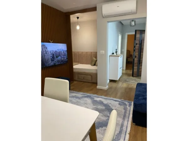 Tirane, jepet me qera apartament 1+1 Kati 2, 60 m² 650 € (Tregu Elektrik Premier143934)