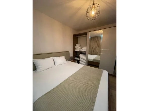Tirane, jepet me qera apartament 1+1 Kati 2, 60 m² 650 € (Tregu Elektrik Premier143934)