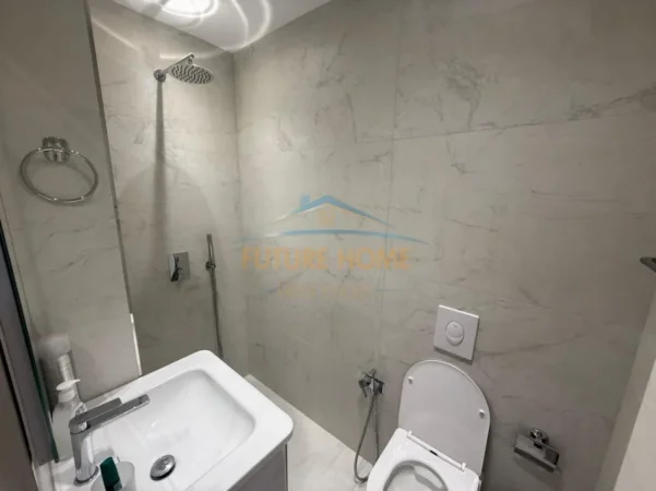 Tirane, jepet me qera apartament 2+1 Kati 1, 87 m² 700 € (Rruga Dritan Hoxha)