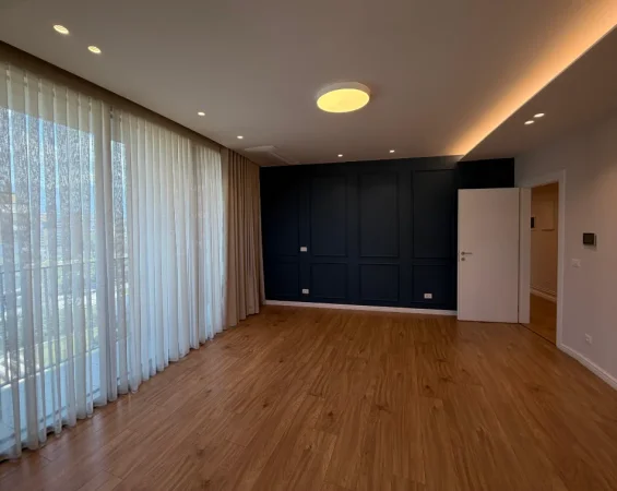 Shqiperi, jepet me qera zyre , 120 m² 1.600 € 