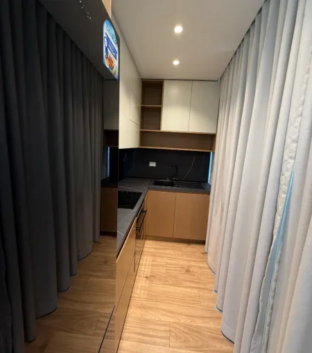 Shqiperi, jepet me qera zyre , 120 m² 1.600 € 
