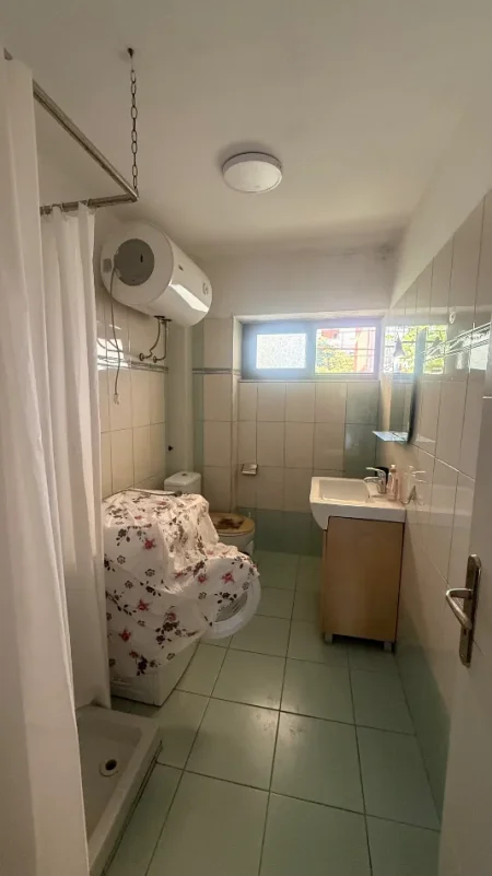 Tirane, jap me qera apartament 2+1+Ballkon Kati 2, 60 m² 470 €