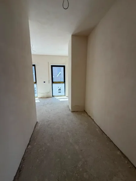 Tirane, shitet apartament 2+1 , 127 m² 209.800 € 