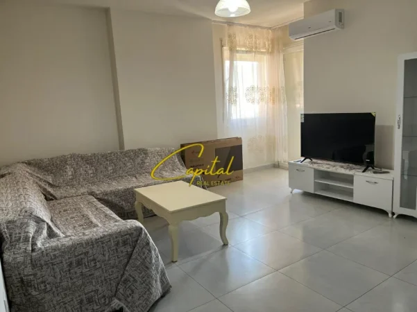 Tirane, jepet me qera apartament 2+1 Kati 9, 92 m² 550 € (GOLDEN PARK RESIDENCE)