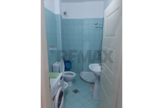 Vlore - Lungomare, jepet me qera garsonier Studio Kati 4, 45 m² 375 € (Rruga Aleksander Moisiu, Vlore)