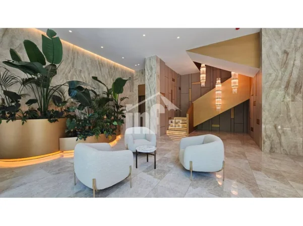 Tirane, jepet me qera zyre Kati 1, 270 m² (WEST RESIDENCE, PRANË PRESIDENCËS)