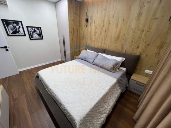 Tirane, jepet me qera apartament 1+1 Kati 2, 60 m² 900 Euro (Myslym Shyri)