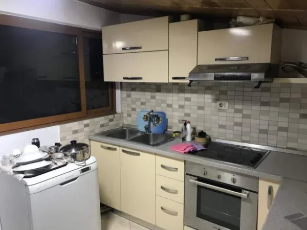 Tirane, jepet me qera apartament 1+1+BLK Kati 4, 70 m² 500 Euro (elbasanit)
