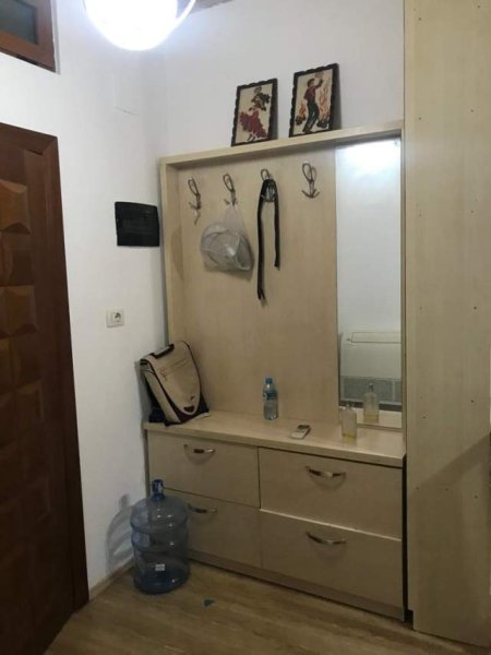 Tirane, jap me qera apartament 1+1+A+BLK Kati 4, 70 m² 500 Euro (Ambasada USA)
