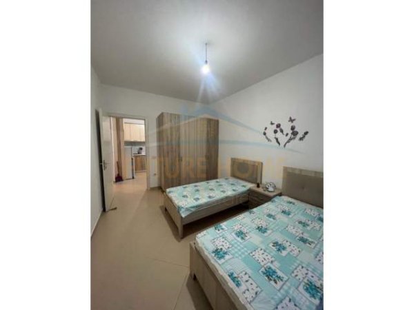 Tirane, shitet apartament 2+1 Kati 1, 99 m² 95.000 Euro (Unaza e Re)