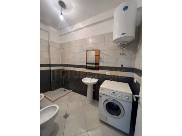 Tirane, shitet apartament 2+1 Kati 1, 95.000 Euro (Unaza e Re)