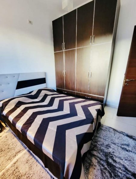 Tirane, ndarje qiraje apartament 2+1+A+BLK Kati 1, 68 m² 175 Euro (Prane Hotel Roland)