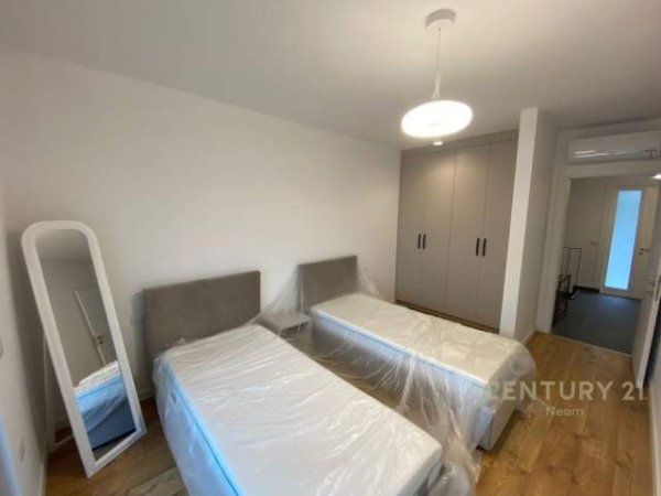 Tirane, jepet me qera apartament 2+1+BLK Kati 2, 124 m² 1.400 Euro (Mullet)