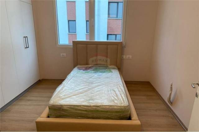 Tirane, jepet me qera apartament 2+1+BLK Kati 3, 90 m² 400 Euro