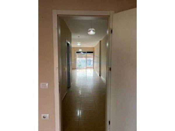 Tirane, shitet apartament 1+1+BLK Kati 7, 127.000 Euro (Jordan Misja)