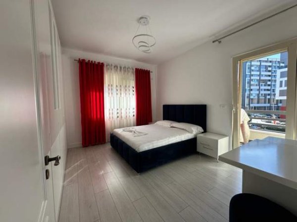 Tirane, jepet me qera apartament 2+1 Kati 2, 110 m² 600 Euro (Alidem)