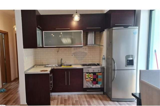 Tirane, shitet apartament 2+1 Kati 4, 95 m² 135.000 Euro