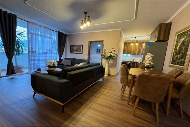 Tirane, shitet apartament 2+1 Kati 9, 97 m² 167.000 Euro (rruga e elbasanit)